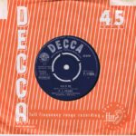 P. J. Proby - Hold Me - Decca F.11904 - 7-inch Vinyl Record