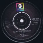 Rufus – Tell Me Something Good / Smokin' Room – 7-inch Vinyl Record